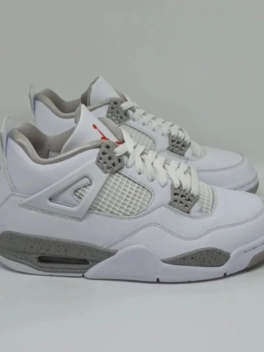 Air Jordan 4 Retro WhiteFire Red Tech Grey Black